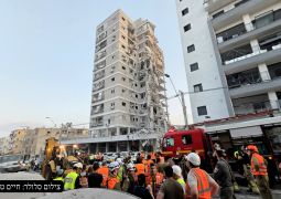 הפגיעה בבת ים: גלריית תמונות